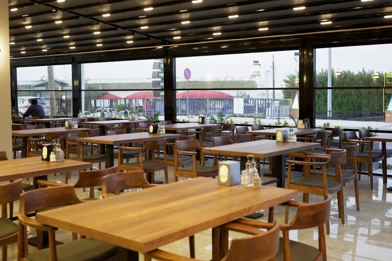 Lizbon Hotel Izmir