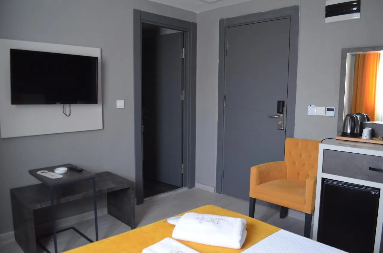 Lizbon Hotel Izmir